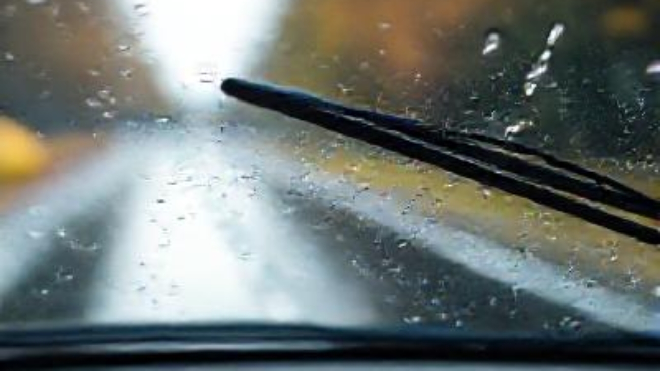 Auto-smile.pl Ubezpieczenia samochodowe, kredyty samochodowe, leasing | Kiedy wymienić wycieraczki? 68c81af3349c0.jpg